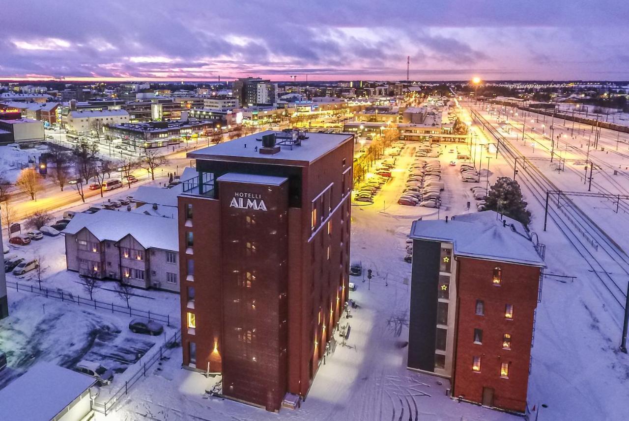 Hotelli-Ravintola Alma Seinäjoki Exterior foto